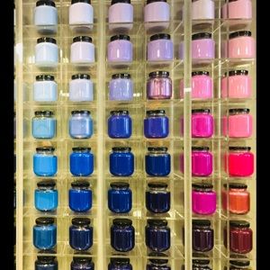 Meet your Posher, Laurel